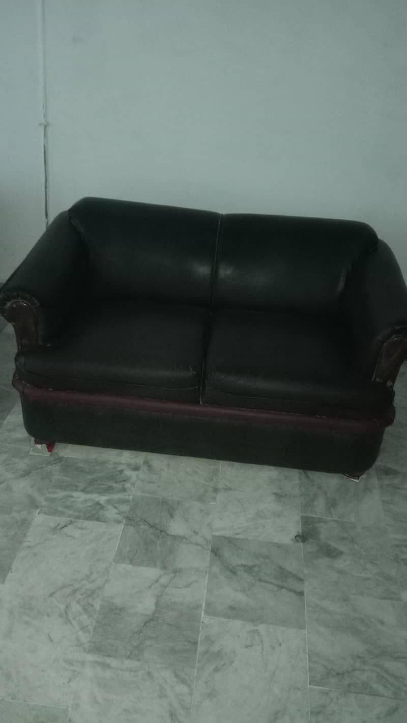 sofa selling 3