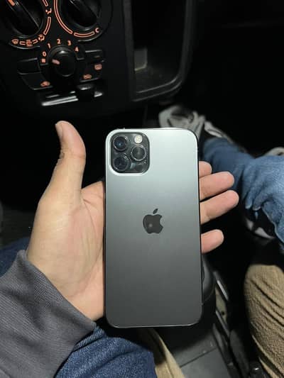 Iphone 12 pro, 128gb, 80% Battery health, Exchange possible