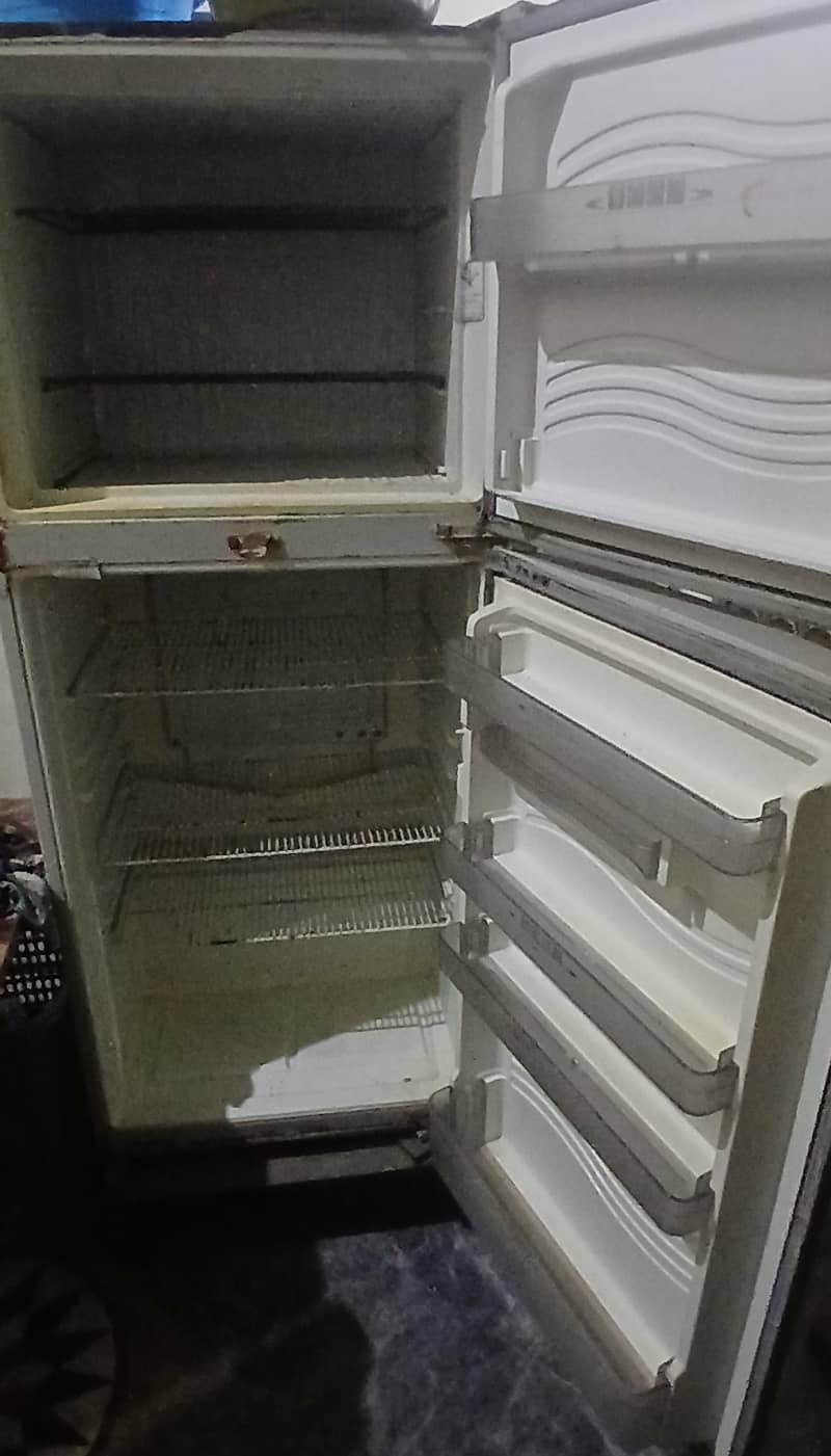 a useable  fridge 3