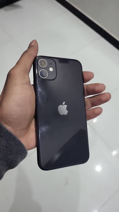 Iphone 11 64gb factory unlock 10/10 waterpack
