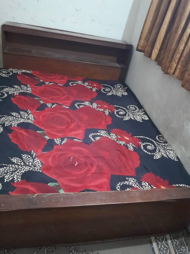 Beautiful bed 0