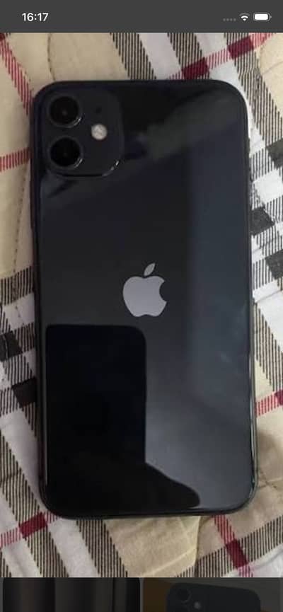 I phone 11 black clour 64 gb battery health 81 total original