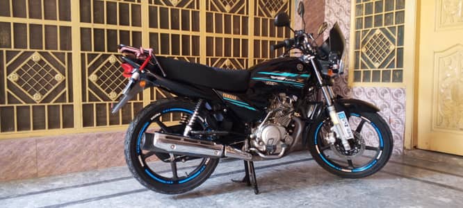 YAMAHA YBZ Deluxe  2023