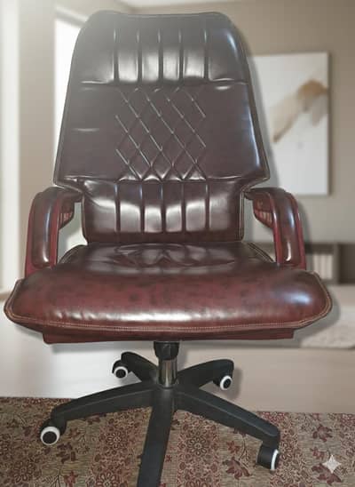 Premium Brown Leather Executive Office Chair – Hydraulic & Wheels
