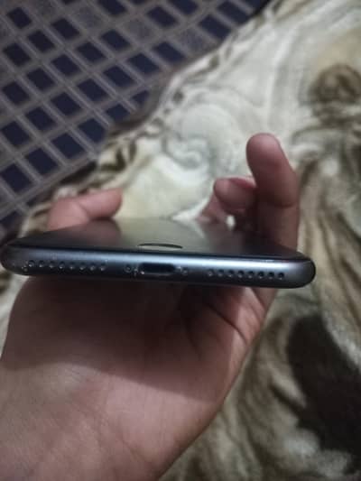 iphone 8plus ha fainge OK ha non pta ha 64 gb ha better 100 ha bakeokh