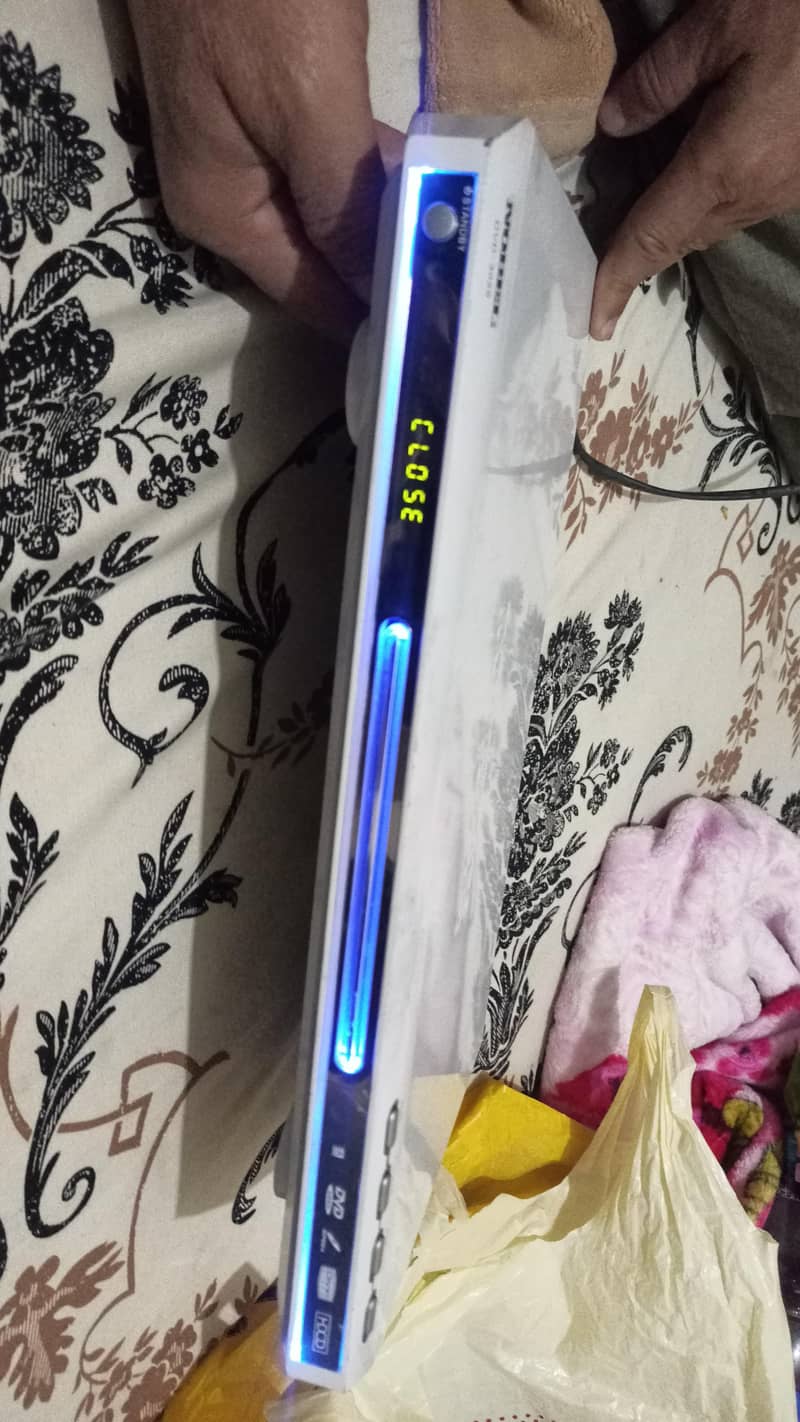 DVD PLAYER 2