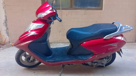 100cc united scooty