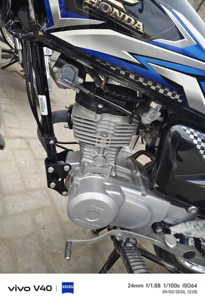 Honda 125 for sale A2Z original good condition like new