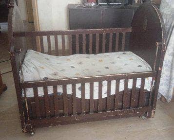 *Baby cote for sale*