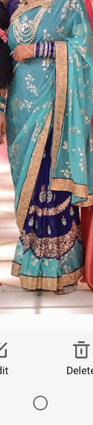 dress bohat achi condition me h