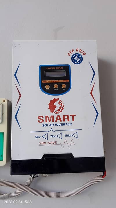 Solar inverter Desi