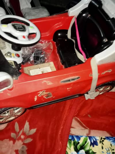 baby car use ma h batry change krne wle ha achi halat m