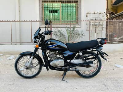Suzuki GS 150 model 2015 Karachi. 0/3/4/6/2/2/0/4/6/0/3