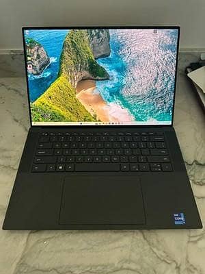 Dell Precision 5570 – i7 / RTX A2000 / 16GB / 512GB – 10/10