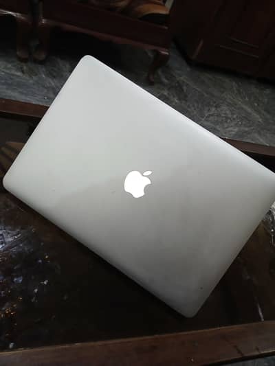 Macbook pro Mid 2015