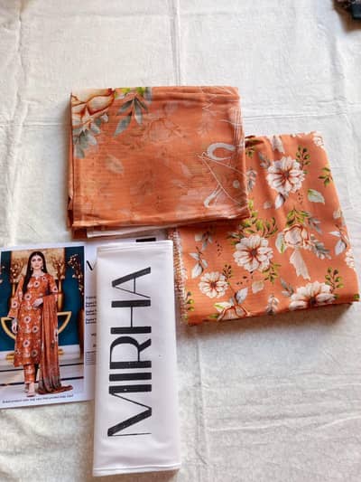 ladies All clothes varrites available in Multan