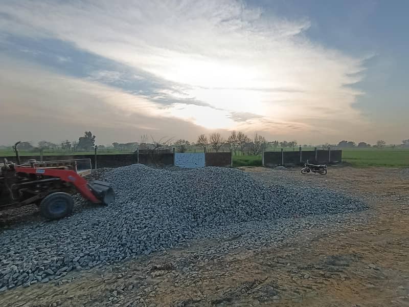 155مرلہ کارنرپلاٹ براۓ فرحت-کرتاپورروڈسیالکوٹ 1