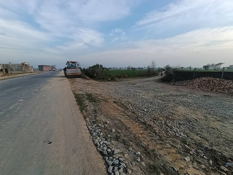 155مرلہ کارنرپلاٹ براۓ فرحت-کرتاپورروڈسیالکوٹ 7