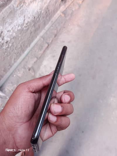 oppo A95 8 GB RAM 128 GB storage