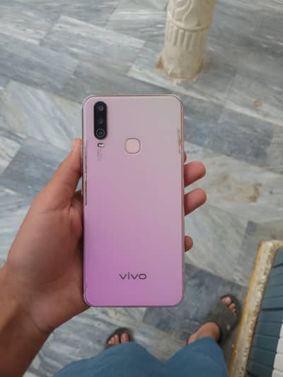vivo y17