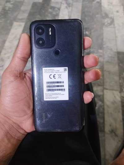 redmi a2+ 3  64 ram memory ha wats app num 03039536601