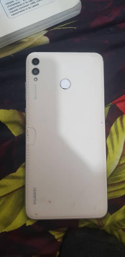 I WANT TO SELL MY HUAWEI YMAX URGENT NEED MONEY.