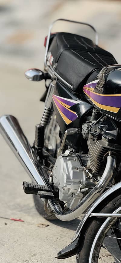 Honda 125 original Silencer