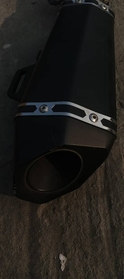 Suzuki gsx 125 exhaust