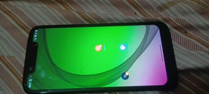Motorola g7 play non pta glass crack  but 100% working