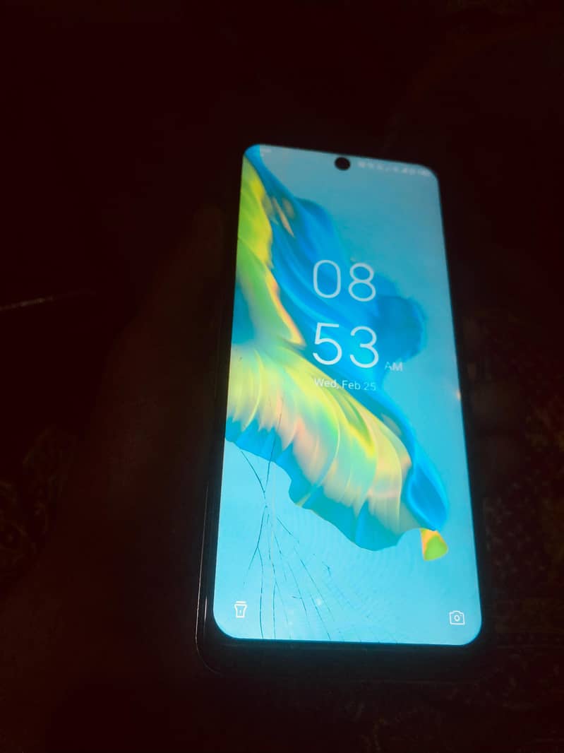 Tecno Camon 18P 3