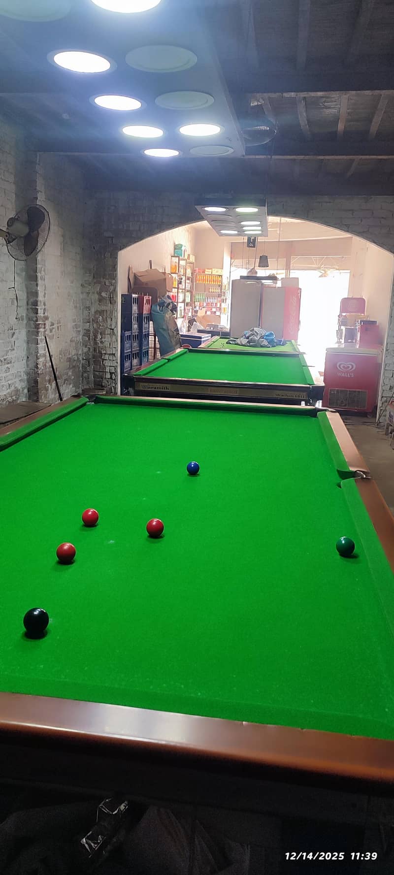 Snooker table 8
