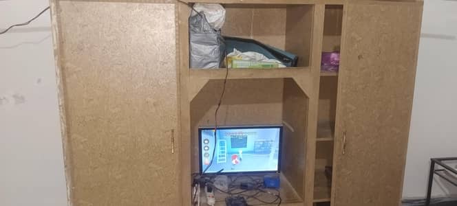 cabinet 2 items in used