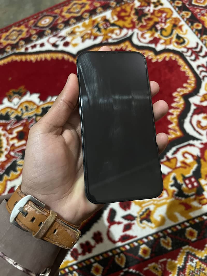 iPhone 14 jv 3