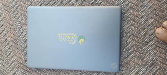 Mechrevo laptops for sale / Exchange posiible with iphone