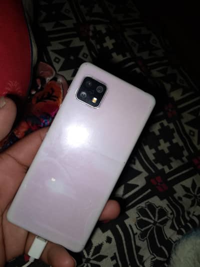 Aquos sharp sense 5g 4=64.