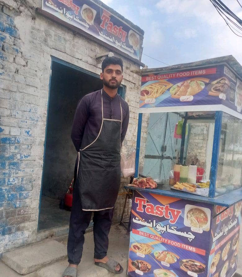 کاؤنٹر اور باقی مکمل سیٹ اپ کڑاھی برنل ٹرے ۔۔۔۔۔۔۔ 1