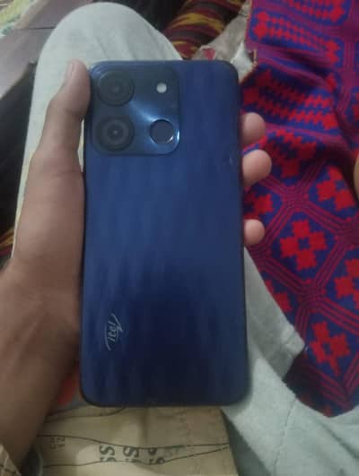 ALL OK  RAM MAMORY 4+4 128 gb call no 03208689112