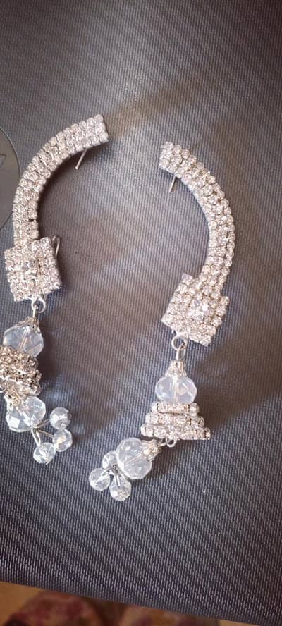 Brand New earings_ In Korean style