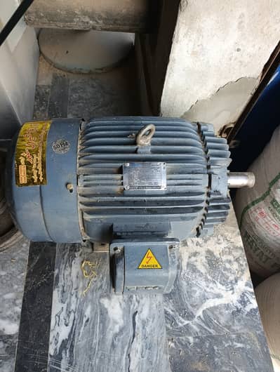 15 hp motor in best condition