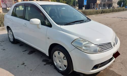 Nissan Tiida 2007