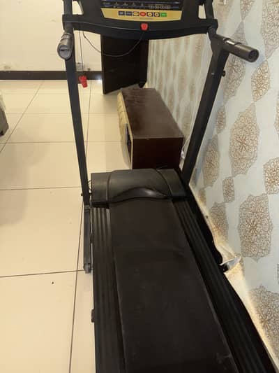 Advance Fitness Training Foldable Inclined Option Treadmill