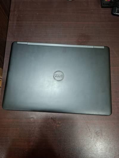 Dell latitude e7250 i7-6th gen 8gb ddr4 256gb ssd