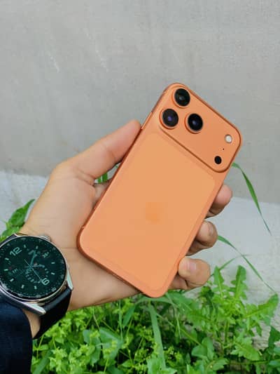 iPhone XR convert 17 pro