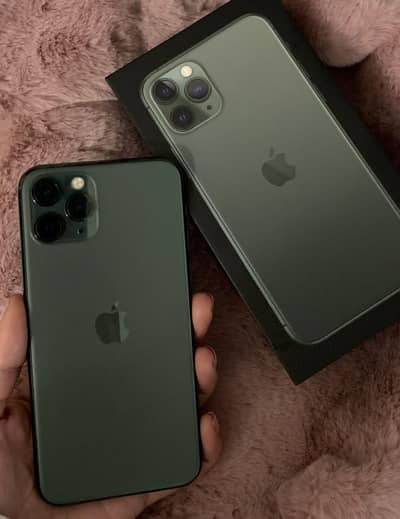 iPhone 11pro Factory Unlock 256gb With Box