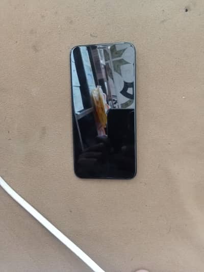 Iphone X screen bohat acha display k sath