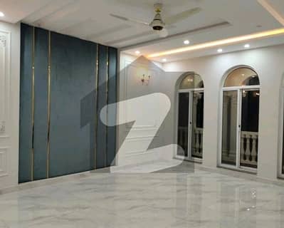 10 Marla Upper Portion In Stunning Bahria Town - Sector C Is Available For rent