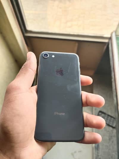 iphone 8,storage 64gb