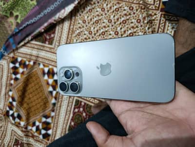 15 Pro Max 256 GB JV Natural