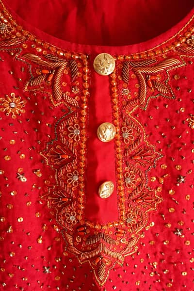 beautiful bridle dress for sale in new condition