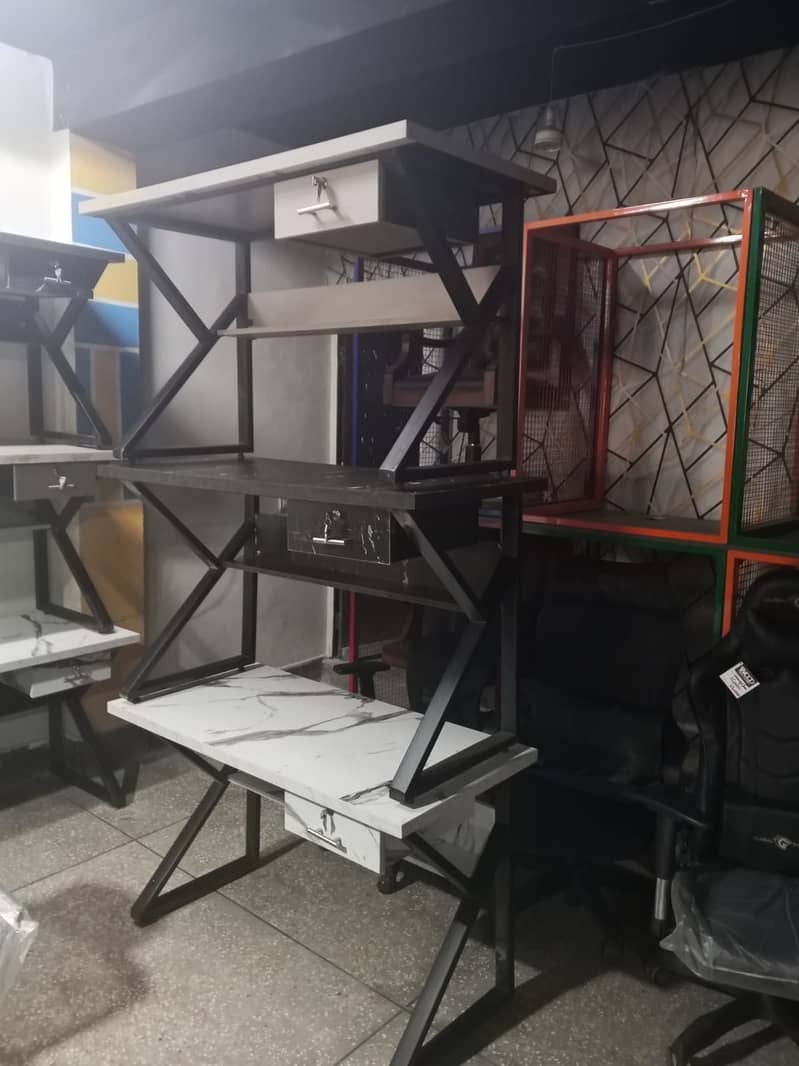 Study Table/Computer Table/conferance table/workstation/execuitve 1